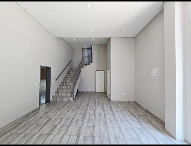 677M² OFFICE TO LET IN COSMO BUSINESS PARK